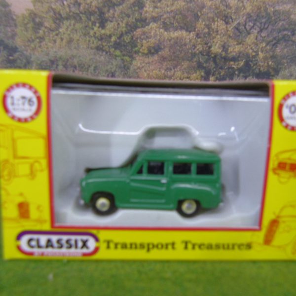 EM76859 Austin A-35 Estate Green