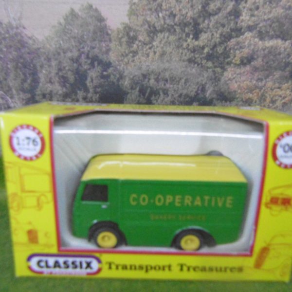 EM76671 NCB Electric Van Co-op Golden Crust Bread