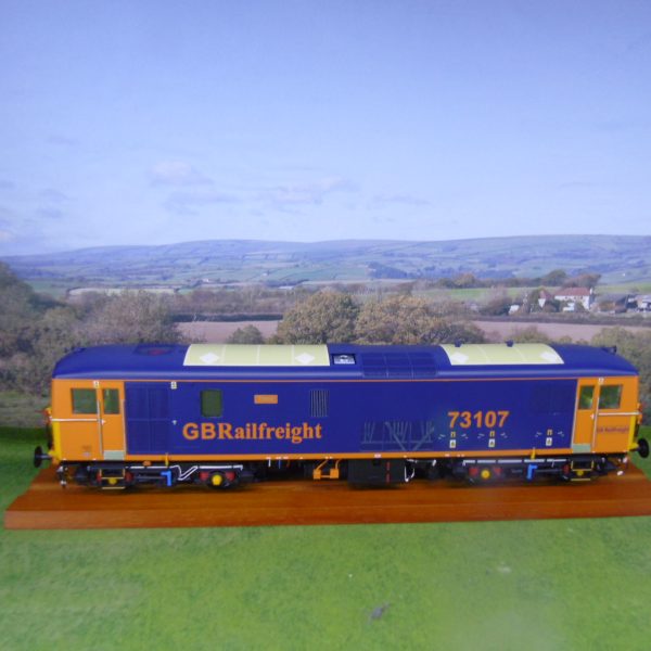 Heljan O Gauge 7310 GB Railfreight Blue/Orange 73107 Tracy