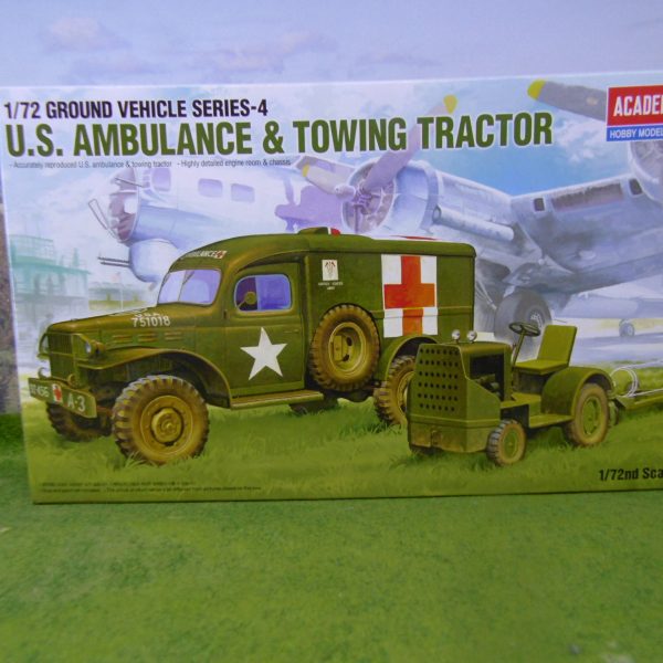 Academy 13403 U.S Ambulance & Towing Tractor