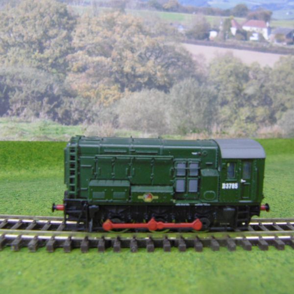 Graham Farish 371-021A Class 08 Diesel ShunterD3785 BR Green Late crest