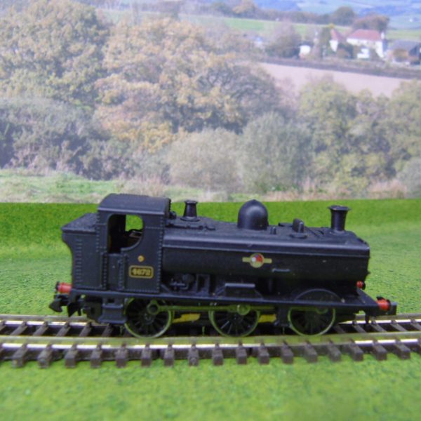 Graham Farish 371927  8750 Pannier Tank 4672 BR Black