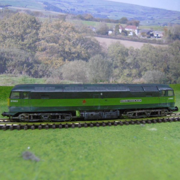 Graham Farish 8004 Class 47 `Isambard Kingdom Brunnell` 2 Tone Green SYE