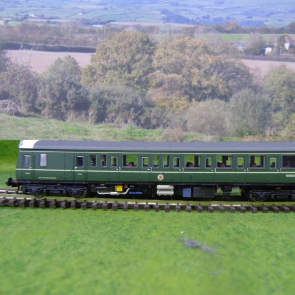 Dapol 2D-009-007 N Gauge Class 121 W55025BR Green Speed Whiskers