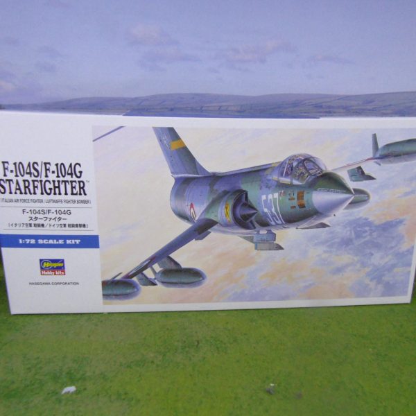 Hasegawa D-17 F-104S/F-104G Starfighter