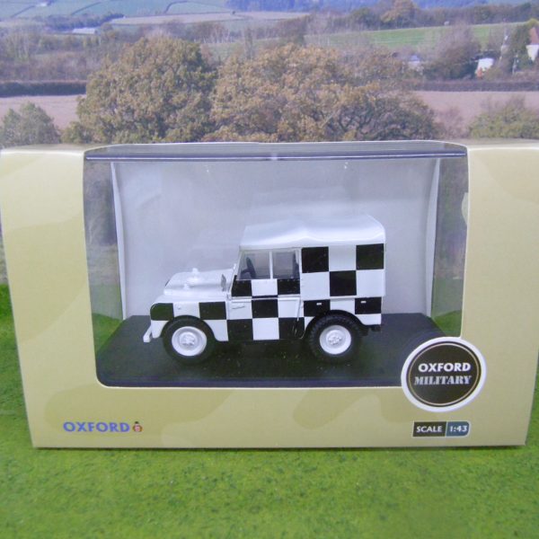 43LAN180009 Land Rover Series 1 80 Inch RAF Tripoli Dessert Rescue