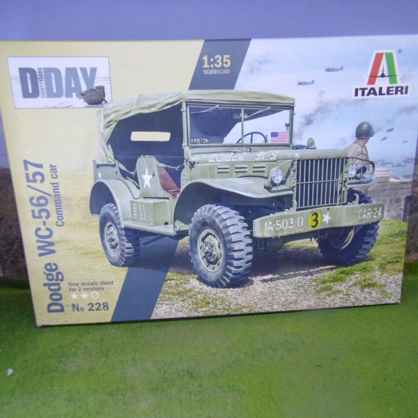 Italeri 228 Dodge WC-56/57 Command Car