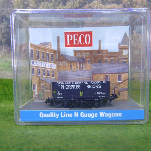 NR-7012P 9ft 7 Plank Open Wagon, london Brick Co, Phorpres