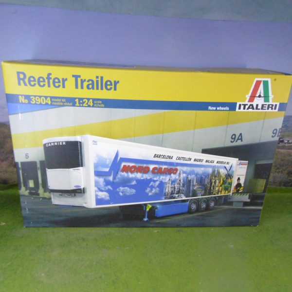 Italeri 3904 Reefer Trailer