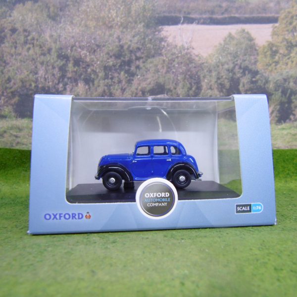 76MES001 Blue Morris Eight E Saloon