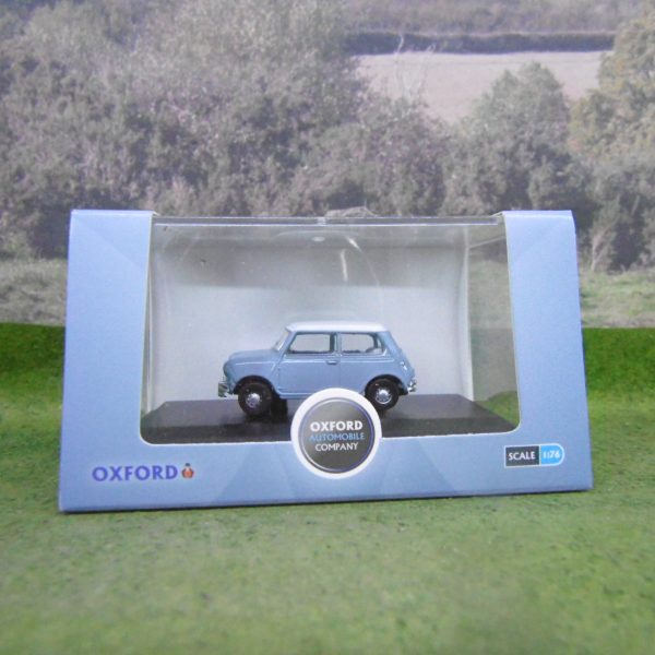 76MN010 Austin Mini Speedwell Blue