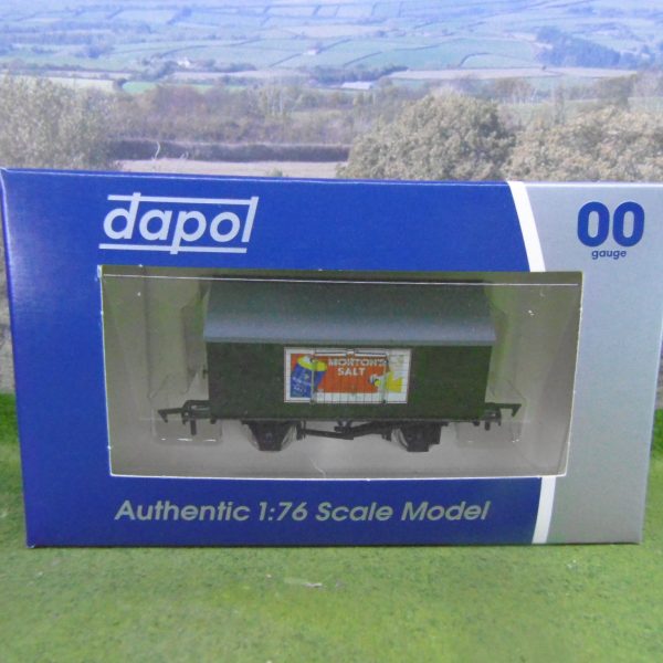 4F-018-112 MORTONS SALT Salt Van